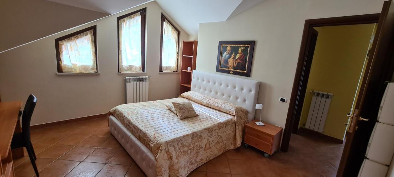 B&B Rossella Montoro Inferiore Eksteriør billede