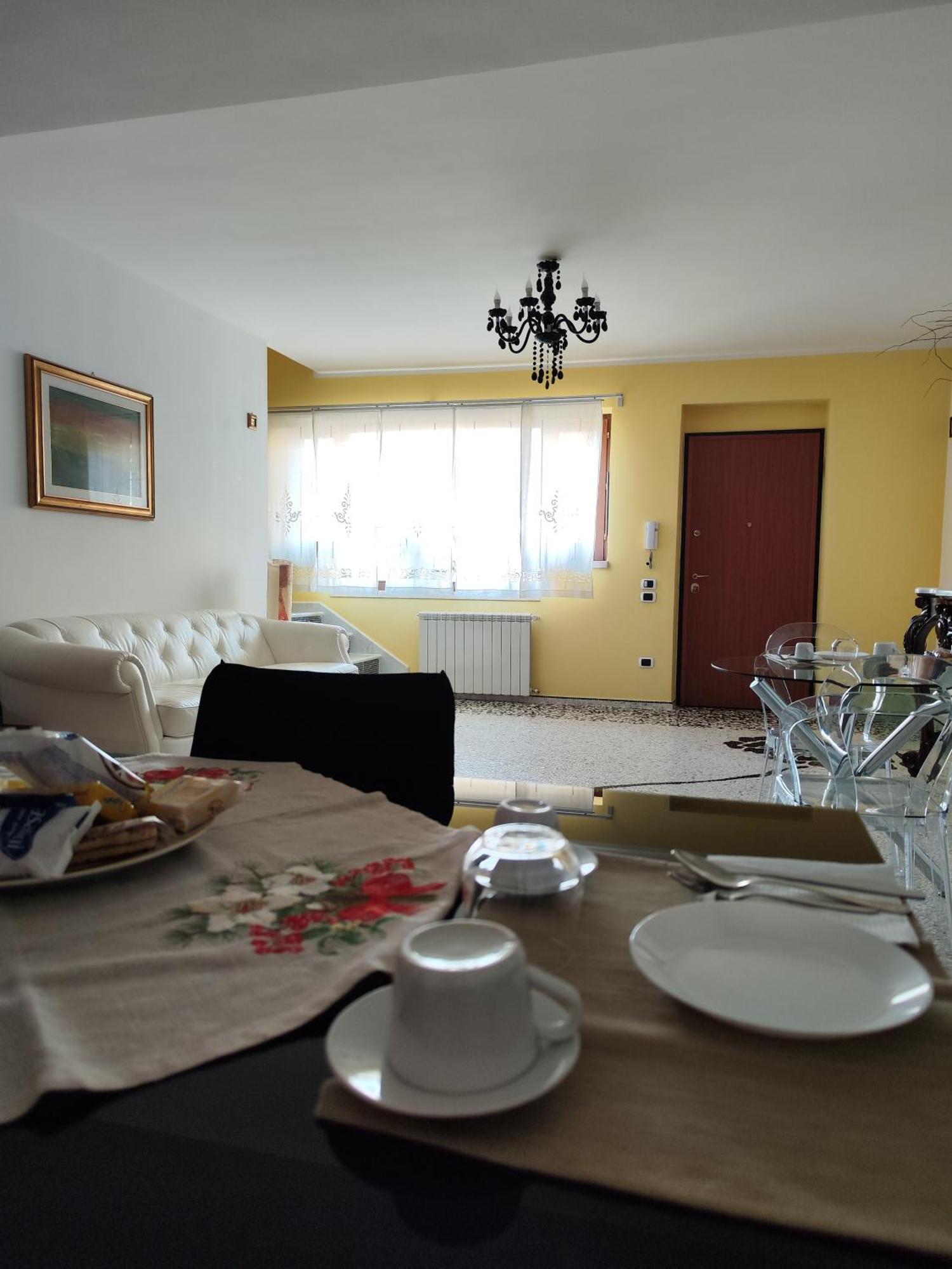 B&B Rossella Montoro Inferiore Eksteriør billede